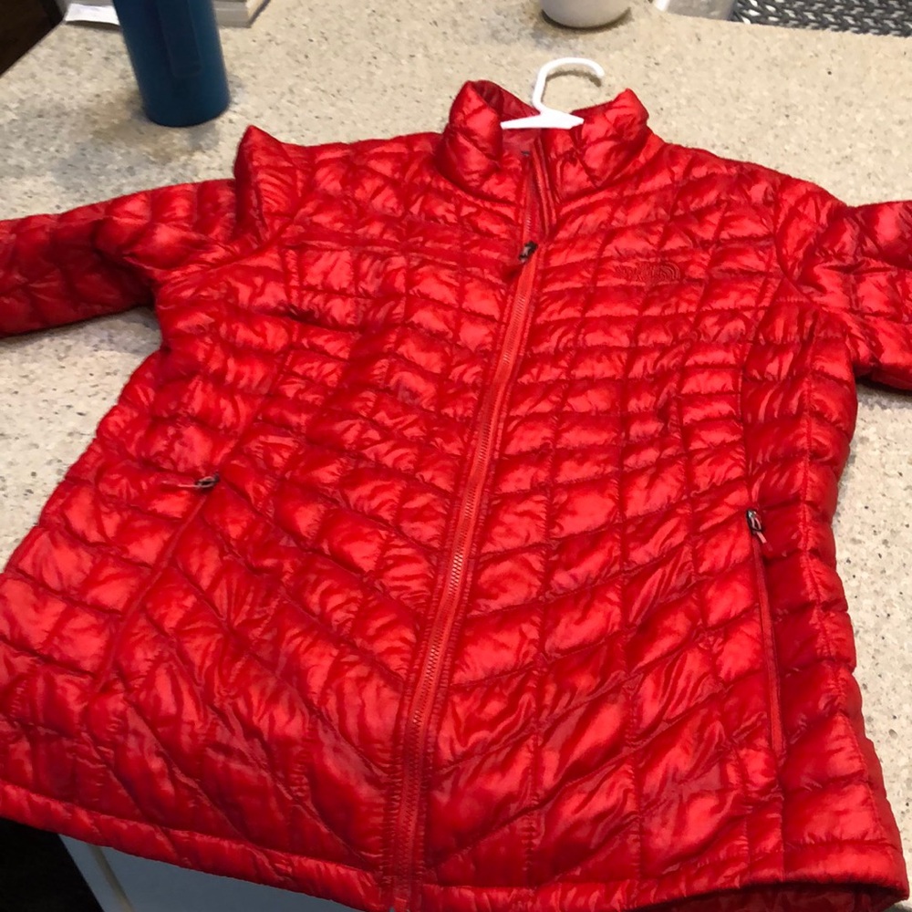 Northface Thermoball jacket